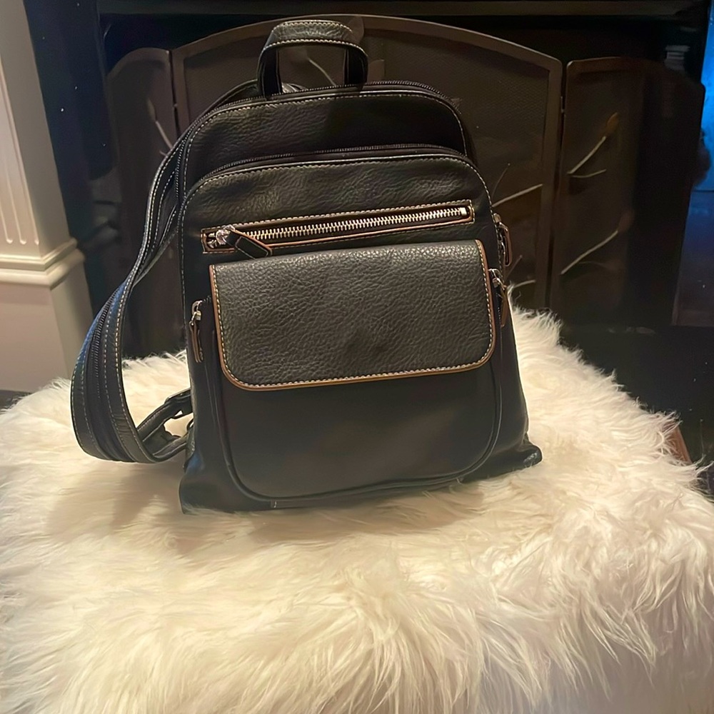 G.H BASS black leather backpack